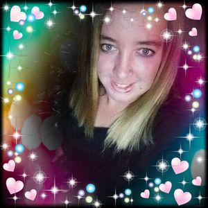 Meet your Posher, Lenora